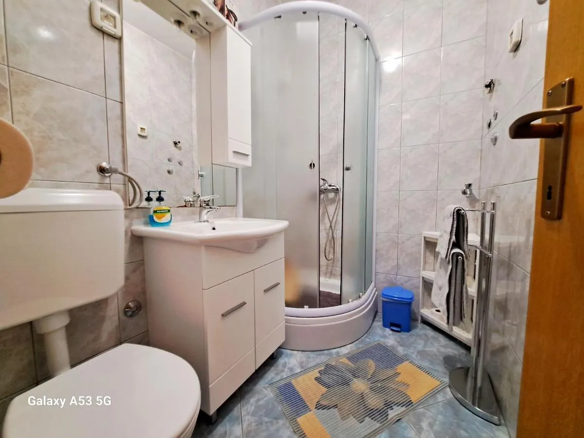 Aparments Orange & Blue Apartment Fazana